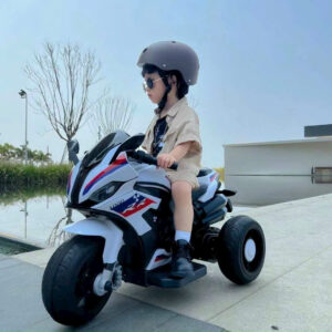 Xe Moto Trẻ Em 3 Bánh ZH618 Có Sạc, Đèn & Nhạc Cho Bé 1- 5 Tuổi